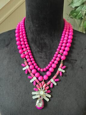 Hot Pink Fuchsia Multistrand Beaded Rhinestone Starburst Pendant Necklace